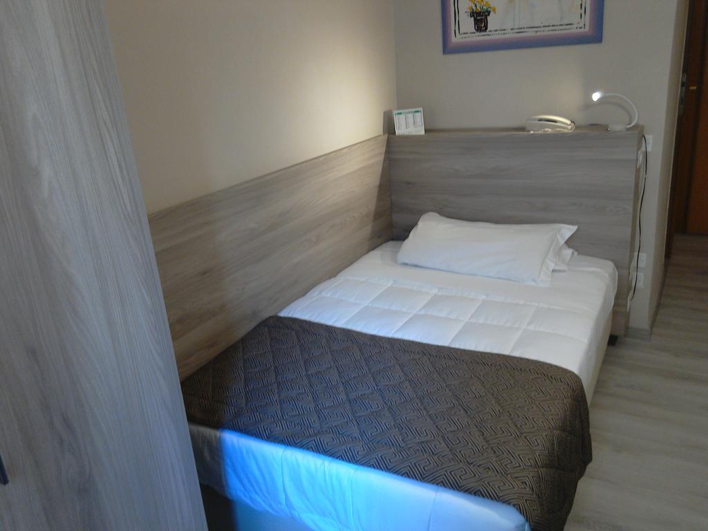 Hotel Citta' Ливорно Экстерьер фото